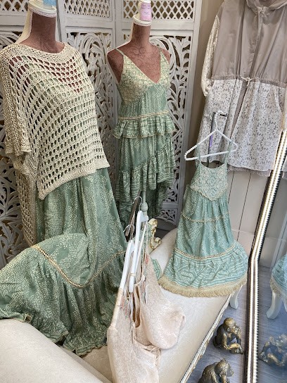 Plumetti Boutique
